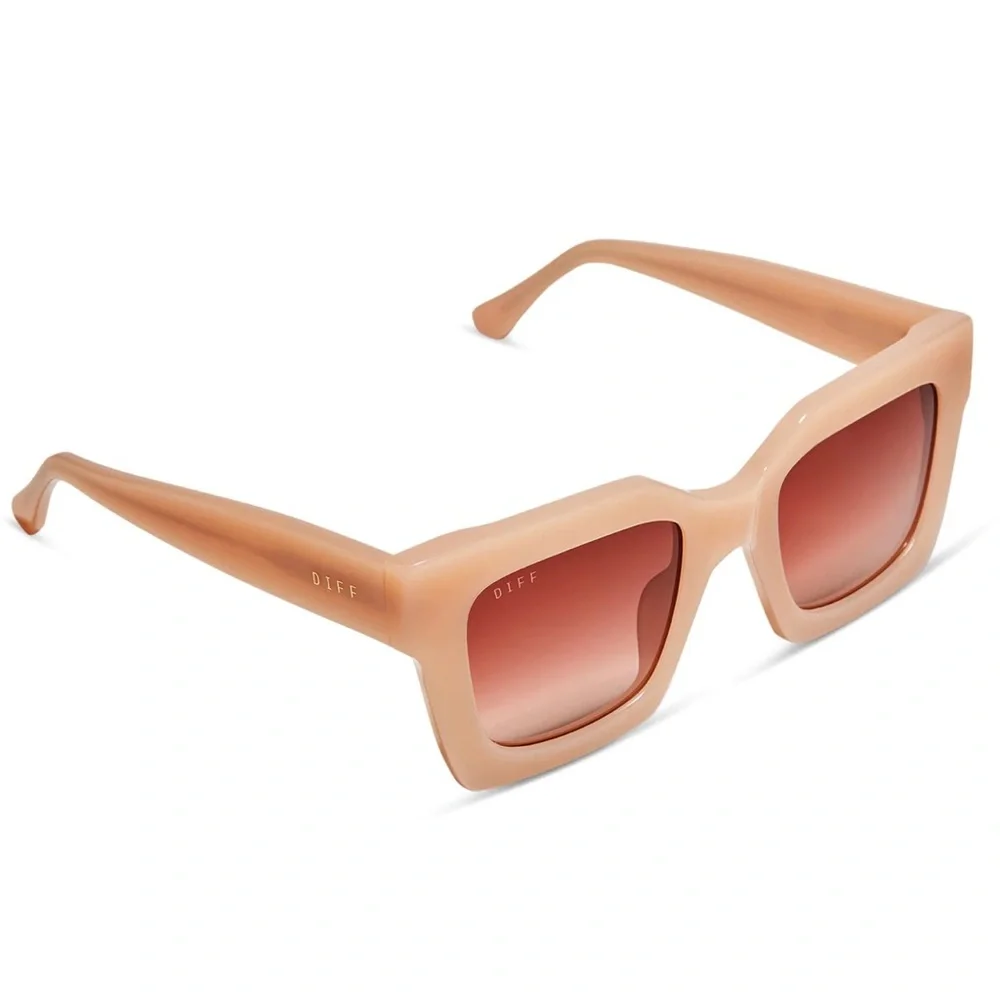 DIFF Dani Sunglasses Faded Citrus Frame Dusk Gradient Lenses NWT